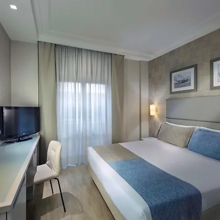 Bw Signature Collection Paradiso Hotel
