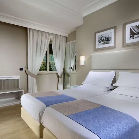 Bw Signature Collection Paradiso Hotel 4*
