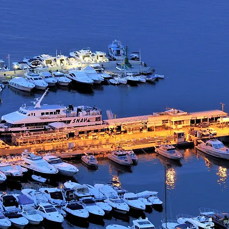 Bw Signature Collection Paradiso Hotel 4*