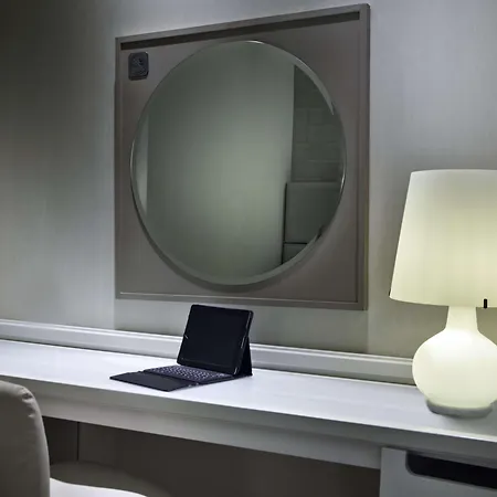 Hotel Bw Signature Collection Paradiso 4*
