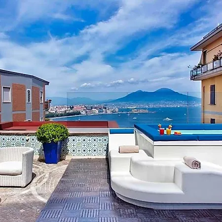 Paradiso 4*