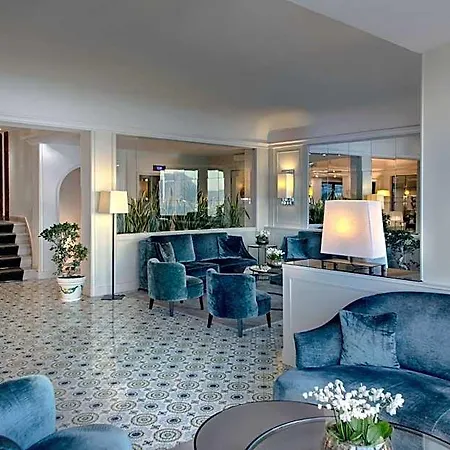Paradiso 4* Neapol