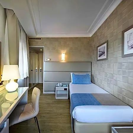 Paradiso Hotel