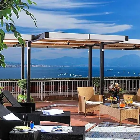 Hotel Paradiso Naples