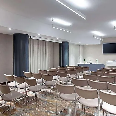 Paradiso מלון 4*